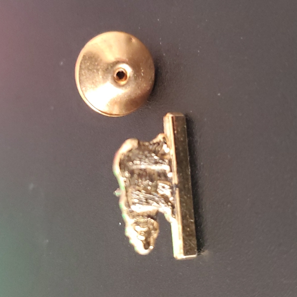 Gold Plated Bear Lapel Hat Pin